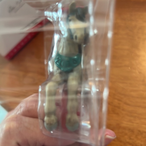 NIB 2016 A Pony for Christmas Hallmark keepsake ornament. 19th in a series. Rare - Picture 9 of 10